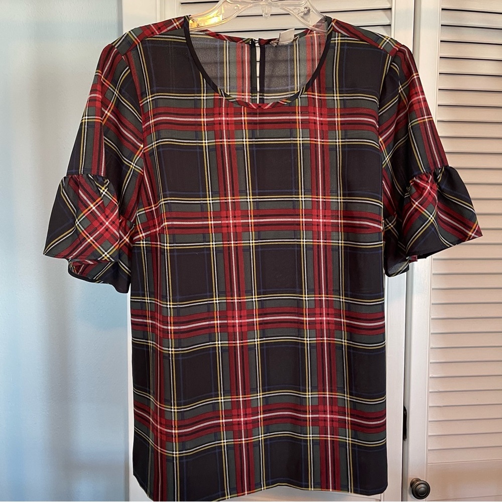 Holiday plaid t shirt with ruffle sleeve